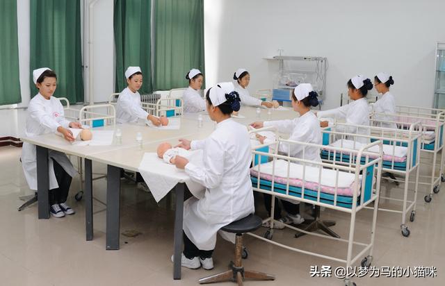 初三女孩適合什么職業(yè)學校(初三畢業(yè)女孩子讀技校讀什么)