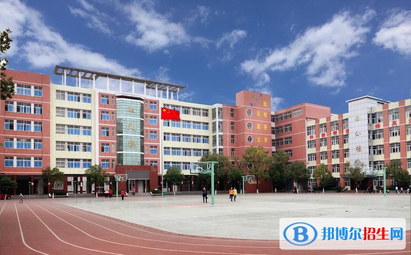 重慶幼師哪個學校最好(重慶幼師學校地點)