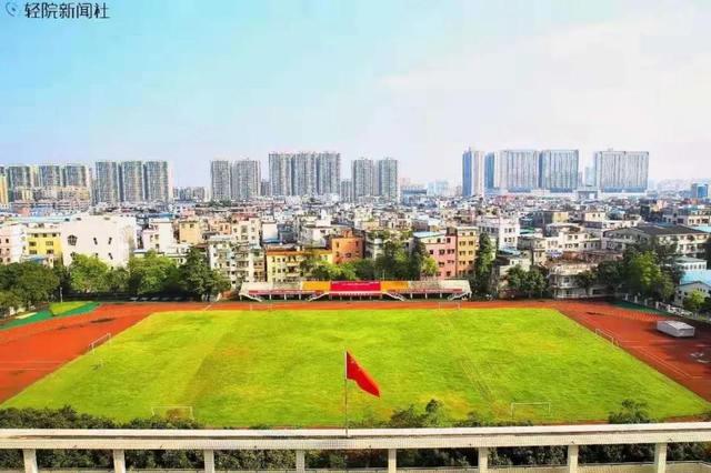 重慶口碑好的職業(yè)學(xué)校有哪些(重慶電訊職業(yè)學(xué)?？诒趺礃?