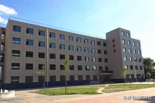 室內(nèi)裝修技工培訓學校(室內(nèi)裝修工人培訓學校)