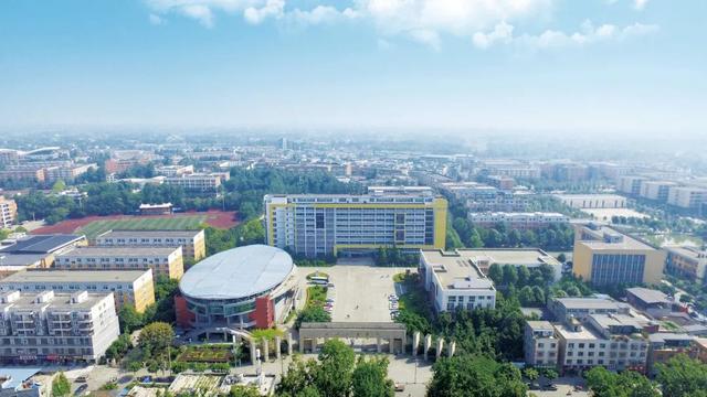 成都航空職業(yè)技術(shù)學(xué)院招生電話(huà)(成都航空職業(yè)技術(shù)學(xué)院招生代碼)