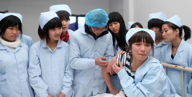 重慶有哪些衛(wèi)?？勺x(重慶職業(yè)衛(wèi)校有哪些)