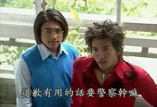 雅職院學費一年多少錢(小型四川職業(yè)學校學費)
