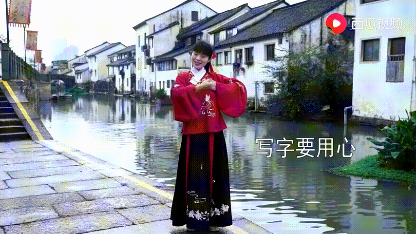 四川美視流行音樂職業(yè)學(xué)校(四川美視流行音樂職業(yè)學(xué)校錄取分?jǐn)?shù)線)